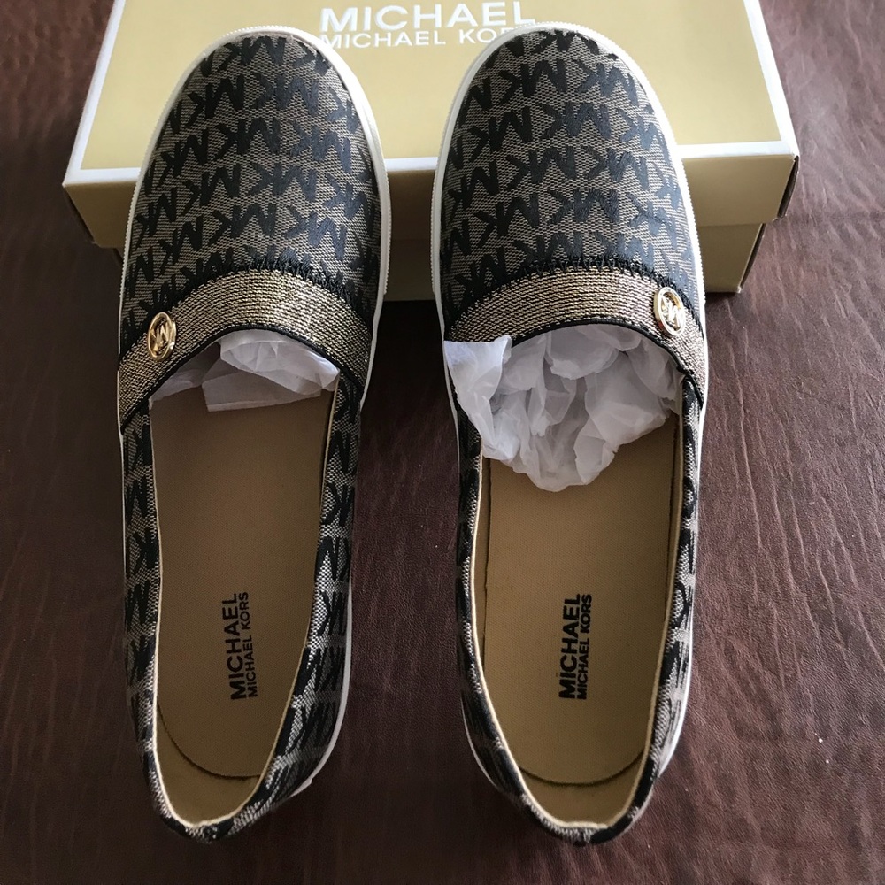 Michael Kors flat shoes